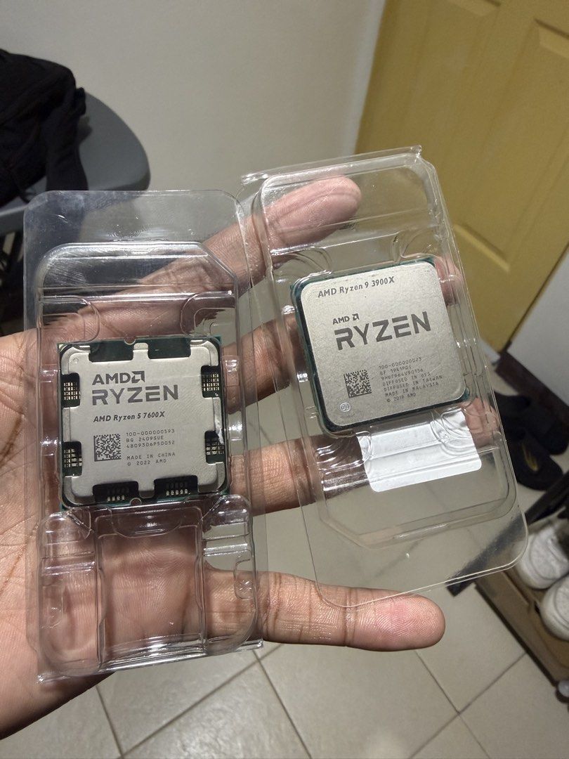 Ryzen 5 7600X AM5 Processor (Category: Computer Parts) located in Quezon City. Submitted by senmaxxing (Listing ID 1457214040, Image 2). Description: BNEW Unused Processor 1pcs Each Available Both Tray Type - No issues Ryzen 9 3900X - SOLD Ryzen 5 7600X - 8000 Only 7 Days Personal Warranty Pwede i-test dala lang ng mobo and ram para sa DDR5 Cubao Quezon City Location 📍 Pick up or Delivery will do! Meet ups - LRT/MRT Cubao Station Gateway or Farm