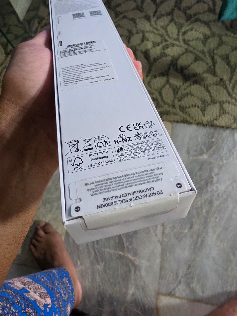 Samsung Galaxy Watch 7 40mm (Category: Wearables & Smart Watches) located in Angono. Submitted by blackbeard24 (Listing ID 1457181458, Image 3). Description: - Brand New Samsung Galaxy Watch 7 - 40mm Size - Bluetooth and GPS Model - Box is Sealed and Unopened - Selling as is - Please check photos for details.