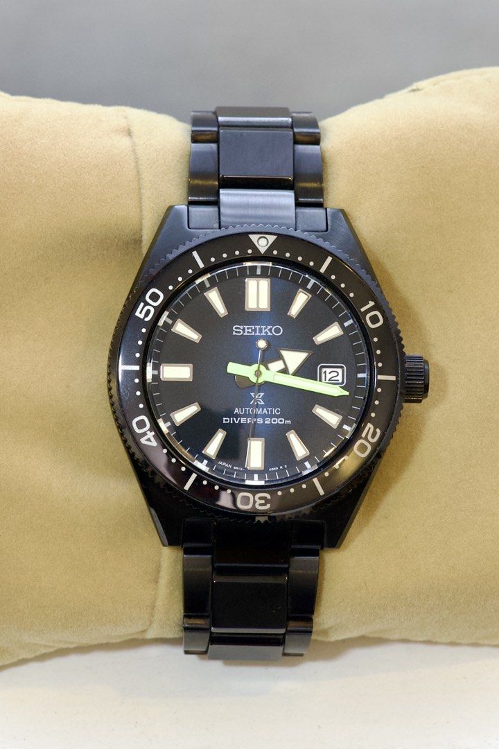 Seiko SBDC085 (Darth 62MAS) - JDM (Category: Men's Watches) located in Valenzuela. Submitted by camerahouse (Listing ID 1457319848, Image 2). Description: Selling Seiko SBDC085 (Darth 62MAS) - JDM Price - 38,000 Condition: 9.5/10 Inclusions: Outer Box, Watch Box, Hangtag, Extra Links, Manual and Warranty Card Specifications: Automatic with manual winding Caliber Number: 6R15 Case Diameter: 42.6mm Case Thickness: 13.8mm Sapphire Crystal Water Resi
