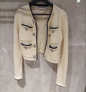(Category: ) located in . Submitted by preloved968 (Listing ID 1457306738, Image 1). Description: .