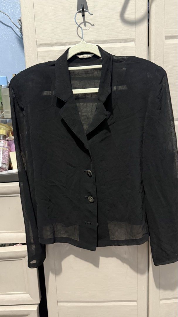 Sepia Blazer (Category: Coats, Jackets and Outerwear) located in Quezon City. Submitted by dinesaur (Listing ID 1457309877, Image 1). Description: .