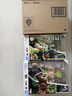 (Category: ) located in . Submitted by rare.uncommon_figs.collections (Listing ID 1457225691, Image 1). Description: .