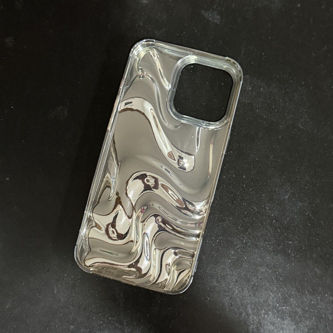 silver abstract phone case (iphone 16 pro max) (Category: Cases & Sleeves) located in Iba. Submitted by drewychewy (Listing ID 1457314686, Image 2). Description: reminders: ⁃ gcash payment, j&t shipping ⁃ payment after invoice, offers should be sent by sure buyers only !! ⁃ shipping from olongapo and manila (will let u know where i'm shipping from) ⁃ last price is posted for all items :)) .