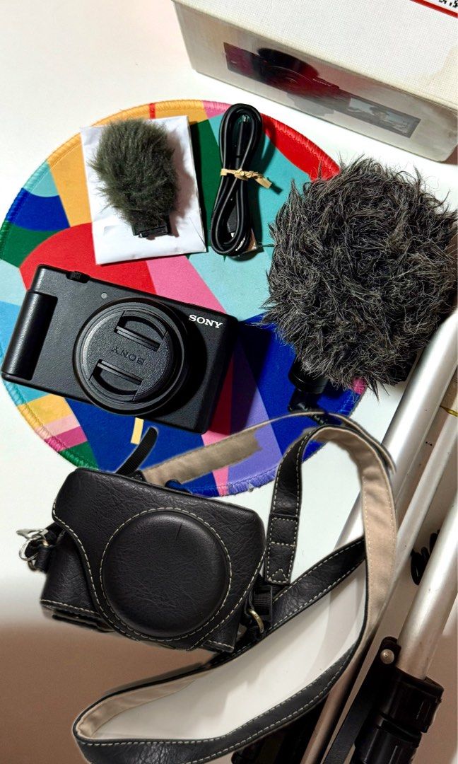 Sony ZV- 1F (Category: Cameras) located in Tanauan. Submitted by euynice (Listing ID 1454916343, Image 1). Description: Includes: - camera - camera case w/ strap - battery - lens cover - wind muff - charging cable - tripod - microphone — COMPLETE BOX— *Used a few times only *Can also do meet-ups around Manila .