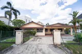 (Category: ) located in . Submitted by mudah592799 (Listing ID 1456045642, Image 1). Description: .