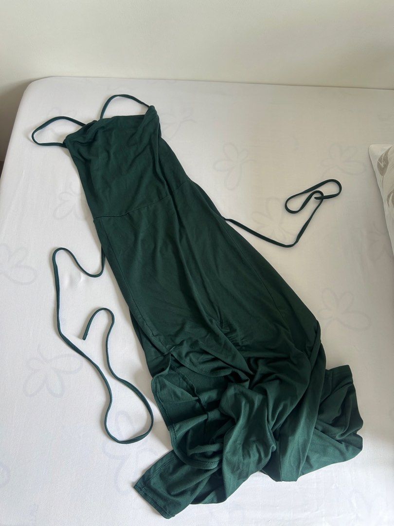 strap backless long dress dark green slit side (Category: Dresses) located in Manila. Submitted by chloemapa (Listing ID 1457188078, Image 2). Description: lace up backless long dress dark green slit side gorgeous and jaw dropping dress! with slit on the side bought this for 638 php used once; no flaws swipe for when worn perfect for going out / night out / date / formal /party rfs: decluttering fits XS-L (stretchy!).