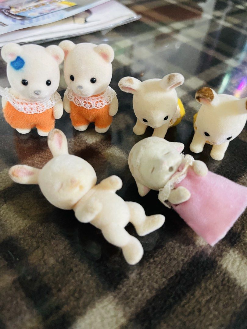 Sylvanian Set Bundle Take All (Category: Kids Toys) located in Caloocan City. Submitted by epicogiftshop (Listing ID 1457268043, Image 1). Description: .