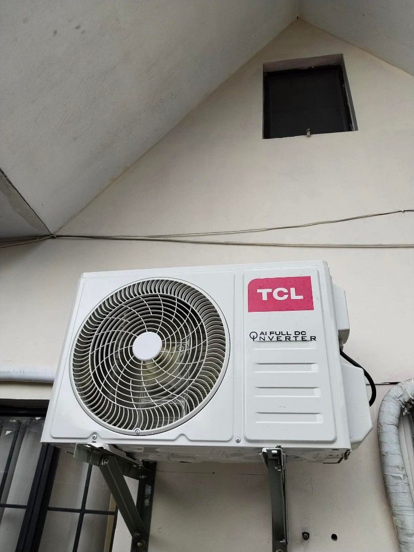 TCL BREEZEIN SERIES INVERTER SPLIT TYPE AIRCON (Category: Air Conditioning and Heating) located in Quezon City. Submitted by airconph. (Listing ID 1457223627, Image 3). Description: SALE‼️ SPLIT TYPE AIRCON INVERTER ✅ LATEST MODEL ✅AI FULL DC INVERTER ✅GENTLE BREEZE ✅4-WAY AIRFLOW ✅GOLD FIN ✅LOW NOISE OPERATION ✅SELF CLEANING FUNCTION 💥TCL BREEZEIN SERIES INVERTER💥 Model: ▪️TAC-BR10CSV/TA - 1.0,HP ▪️TAC-BR13CSV/TA - 1.5HP ▪️TAC-BR19CSV/TA - 2.0