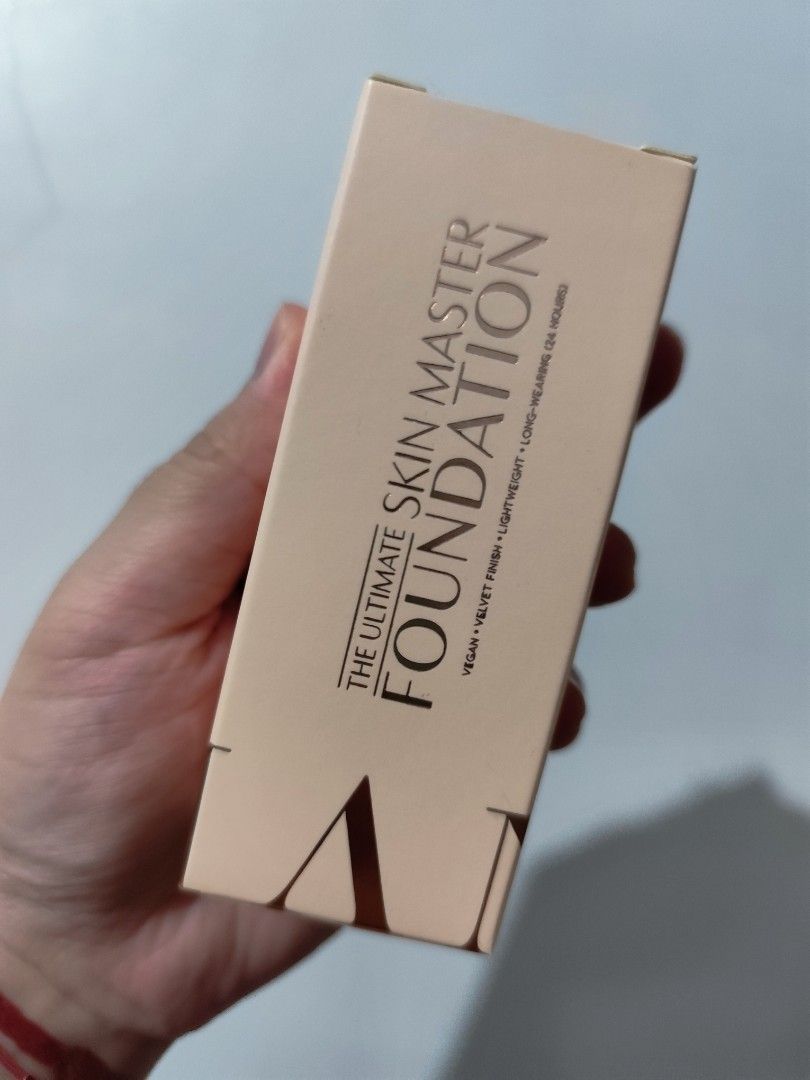 The Ultimate Skin Master Foundation - Shell Medium 1.2 (Category: Makeup) located in Bulacan. Submitted by mikkaryne (Listing ID 1457191110, Image 1). Description: - Ultimate Skin Master Foundation - Shade: Shell Medium 1.2 - Finish: Velvet - Wear: Long-lasting (24 hours) - Formula: Lightweight - Origin: Made in Italy - Size: 30ml - Features: Vegan, Paraben-free, Cruelty-free -Expiration: 04/2027.