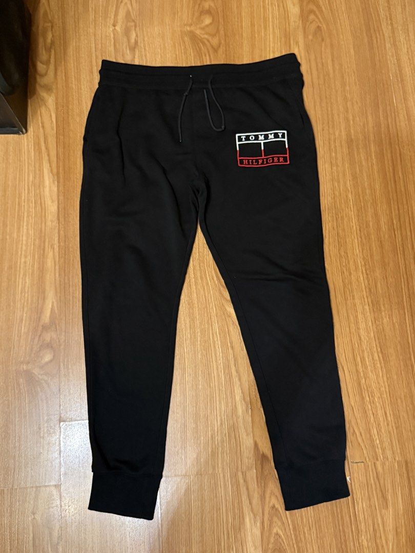 Tommy Hilfiger Jogging Pants XXL 38-44 (Category: Joggers) located in Cavite. Submitted by _solidolo (Listing ID 1457166172, Image 2). Description: 38-44 Waist 41 Length Tommy Hilfiger Jogging Pants XXL 38-44.