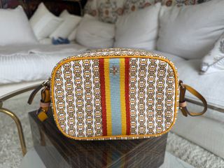 （分類：）位於 。 由 baobaobrea36474 提交（商品編號 1457282401，圖片 1）。簡介： 。