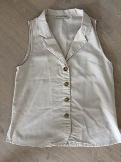 (Category: ) located in . Submitted by iluvclothes11 (Listing ID 1457182303, Image 1). Description: .