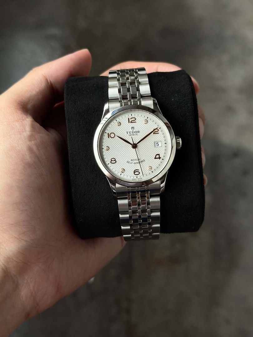 Tudor Geneve Automatic Watch (Category: Luxury Watches) located in Caloocan City. Submitted by _syddd (Listing ID 1457271147, Image 2). Description: ‼️PLS DO NOT GRAB OUR PHOTOS‼️ Shop: watchlandph T. 1926 White Dial with 5 Diamonds Ref. 91450 Year 2026 Brand new Complete set with box, manual, warranty card 36mm diameter Sapphire Crystal Stainless steel Price: 120k ✅ Below SRP of 180k ‼️ - Tudor Self-Winding Automatic Watch - White Textured Dial 