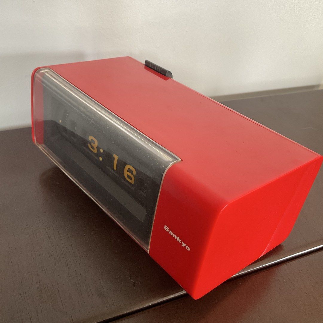 Vintage SANKYO T-100 Flip Clock (Category: Clocks) located in Marilao. Submitted by thewoodstudio (Listing ID 1457210519, Image 2). Description: Good vintage conditions. All is working properly and perfectly We will include step down converter para ready to use na..