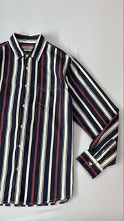 (Category: ) located in . Submitted by buenothrift_ (Listing ID 1457275879, Image 1). Description: .