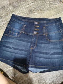 (Category: ) located in . Submitted by momma02 (Listing ID 1457254835, Image 1). Description: .