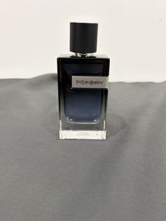 (Category: ) located in . Submitted by perfume_by_shaaa (Listing ID 1457263488, Image 1). Description: .