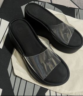 (Category: ) located in . Submitted by madeasoncloset (Listing ID 1457265709, Image 1). Description: .