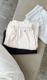 （分類：）位於 。 由 Emily320 提交（商品編號 1457284881，圖片 1）。簡介： 。