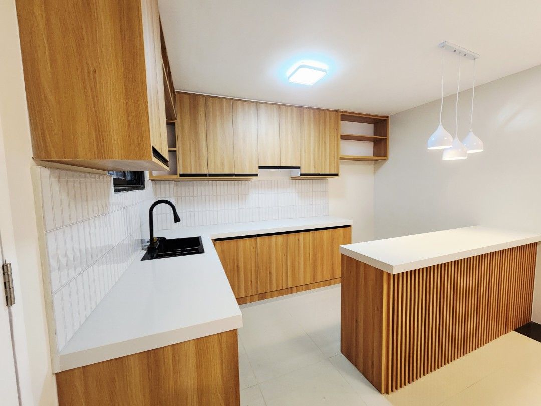 2storey duplex type (Category: House & Lot) located in Baguio. Submitted by baguio.joshuatreerealty (Listing ID 1456466218, Image 3). Description: NEWLY RENOVATED Location: Bakakeng Lot area: 75sqm. Floor area: 120sqm. more or less 2storey duplex type G/F: Living room, dining, kitchen, pantry area/storage, balcony (laundry area), common toilet and bath 2/F: Master's bedroom with own toilet and bath and veranda, 2 common bedrooms with adjoining ve