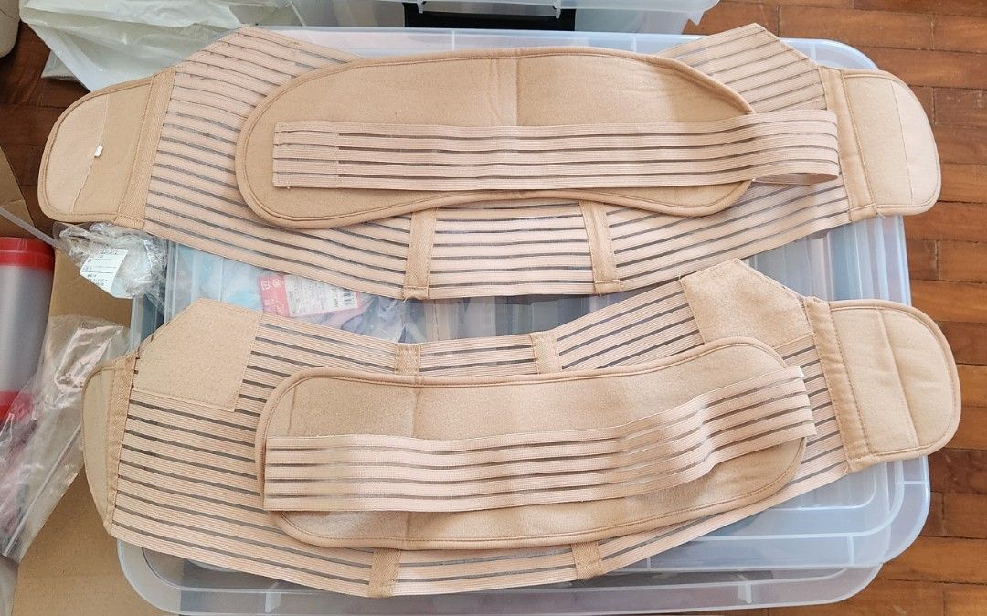 Postpartum binder (Category: Braces, Support & Protection) located in Singapore. Submitted by gabyplatypus (Listing ID 1457398607, Image 2). Description: - Set of 2 adjustable back support belts - Color: Beige -Size L - Firm support with elasticated straps - Aids posture and relieves back pain - Comfortable for daily wear - One size fits most - Great for lifting or long hours of standing Check out my other listings for bundle deals!.