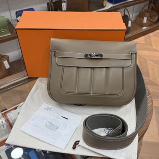 （分類：）位於 。 由 pandabag 提交（商品編號 1457449622，圖片 1）。簡介： 。