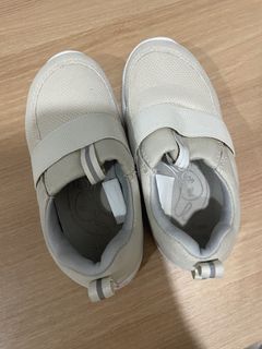 由 hakuchang (刊登 ID 1457424072，圖片 1) 提交，位於 的 (類別：)，說明：。