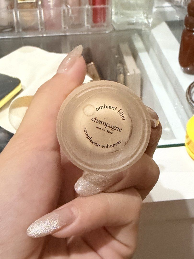 Absidy Ambient Filter Champagne Complexion Enhancer 30ml (Category: Makeup) located in Manila. Submitted by margatuazon25 (Listing ID 1457450858, Image 2). Description: - 100% AUTHENTIC ✨ - used 3x onlyyy - Absidy Ambient Filter - Shade: Champagne - Type: Complexion Enhancer - Size: 30ml - Tone: Light, Neutral - Effect: Adds a subtle glow RFS: decluttering .