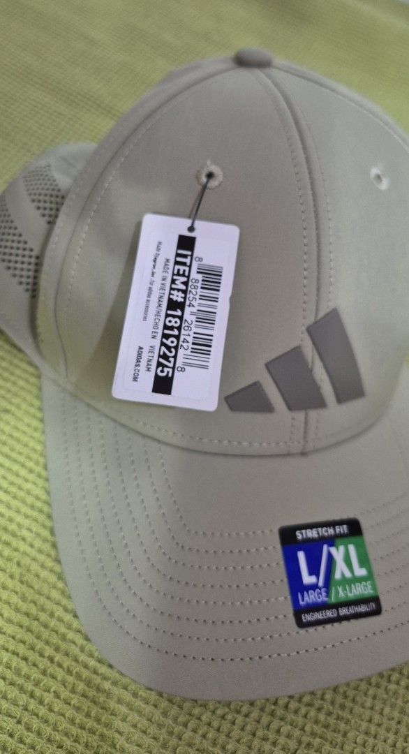 Adidas ClimaCool Stretch Fit Cap Gameday 5 (Category: Caps & Hats) located in Rosales. Submitted by georgiey0w (Listing ID 1457347999, Image 2). Description: - Adidas cap for the gym, running, workout, exercise, cycling, or any sport. - Size: L/XL - Brand new with tags still attached -Product color: Wonder Cargo / Clay / Beige -Feel cool and dry with adidas Climacool. Your sweat is wicked away to evaporate fast and keep you comfortable. -Stretchf