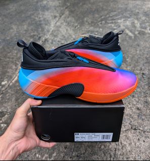 (Category: ) located in . Submitted by sneakergalleryph (Listing ID 1457362706, Image 1). Description: .