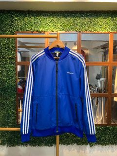 (Category: ) located in . Submitted by djaothriftshop (Listing ID 1457334881, Image 1). Description: .