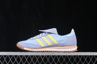 (Category: ) located in . Submitted by khai.uasneakers (Listing ID 1457488230, Image 1). Description: .