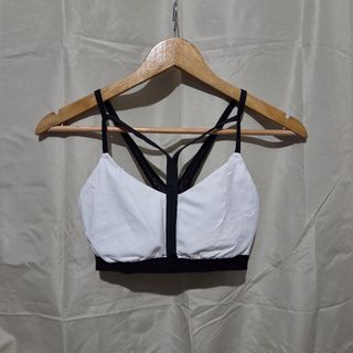 (Category: ) located in . Submitted by fromboxes (Listing ID 1457355672, Image 1). Description: .