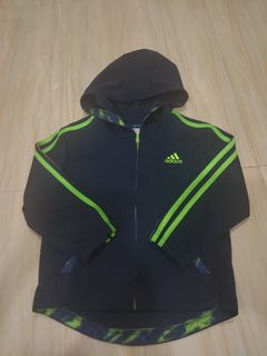 (Category: ) located in . Submitted by qairinasthrift (Listing ID 1457452800, Image 1). Description: .