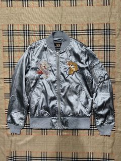 (Category: ) located in . Submitted by curated_luxe_brandeds (Listing ID 1457414342, Image 1). Description: .