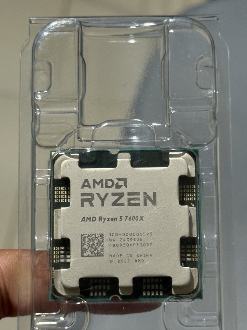 AMD RYZEN 5 7600X AM5 PROCESSOR (Category: Computer Parts) located in Quezon City. Submitted by senmaxxing (Listing ID 1457350149, Image 1). Description: Good as new - No Issues Price: 7999 Only - lowballers will be ignored AMD RYZEN 5 7600X AM5 PROCESSOR 7 Days Personal Warranty Pwede i-test dala lang mobo & ddr5 ram Cubao Quezon City Location 📍 Pick up or Delivery Will do! Meet ups - LRT/MRT Cubao Station Gateway or Fatmers Mall Can also ship 
