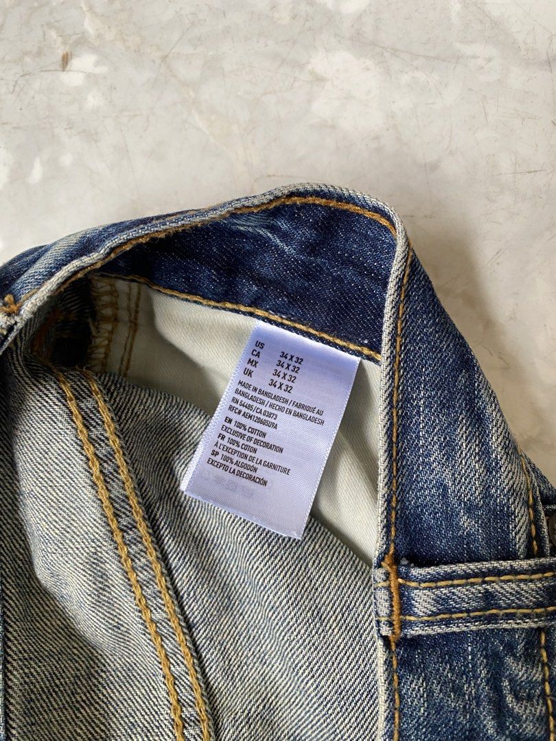 American Eagle Classic Bootcut Jeans (Category: Jeans) located in Mangaldan. Submitted by primedealsofficial.ph (Listing ID 1457442929, Image 3). Description: No issue Good condition Condition: 9.5/10 Waistline: 32 in Length: 34 in Leg opening: 9 in Loc: Mangaldan Pangasinan Open for meet up (it depends on the location).