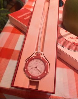 (Category: ) located in . Submitted by outlet_seller_jennie (Listing ID 1457427556, Image 1). Description: .