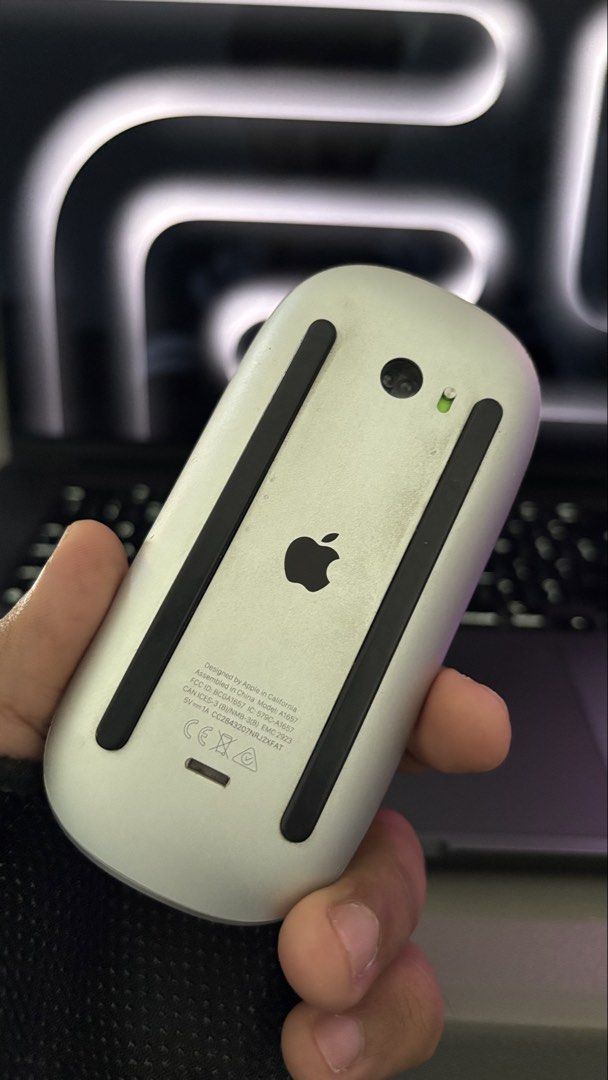 Apple Magic Mouse 2 (2015) (Category: Mouse & Mousepads) located in Guimba. Submitted by ginisang_sinigang (Listing ID 1457375591, Image 2). Description: FOR SALE Apple Magic Mouse 2 (2015) Minor scratches, wear and tear Comes with a lightning cable for charging and pairing With box MEET UP ONLY around Pangasinan/Nueva Ecija RFS: Upgrade to logitech mouse.