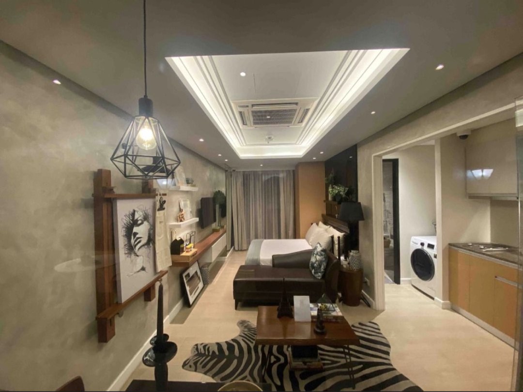 (Category: ) located in . Submitted by ecofinds (Listing ID 1271336796, Image 1). Description: .