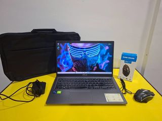 (Category: ) located in . Submitted by zeejaylaptops (Listing ID 1457359243, Image 1). Description: .