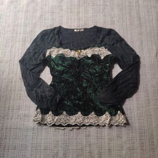 (Category: ) located in . Submitted by youngogs (Listing ID 1457357518, Image 1). Description: .