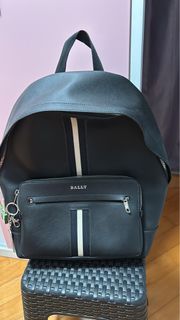 （分類：）位於 。 由 E_Seller 提交（商品編號 1457418579，圖片 1）。簡介： 。