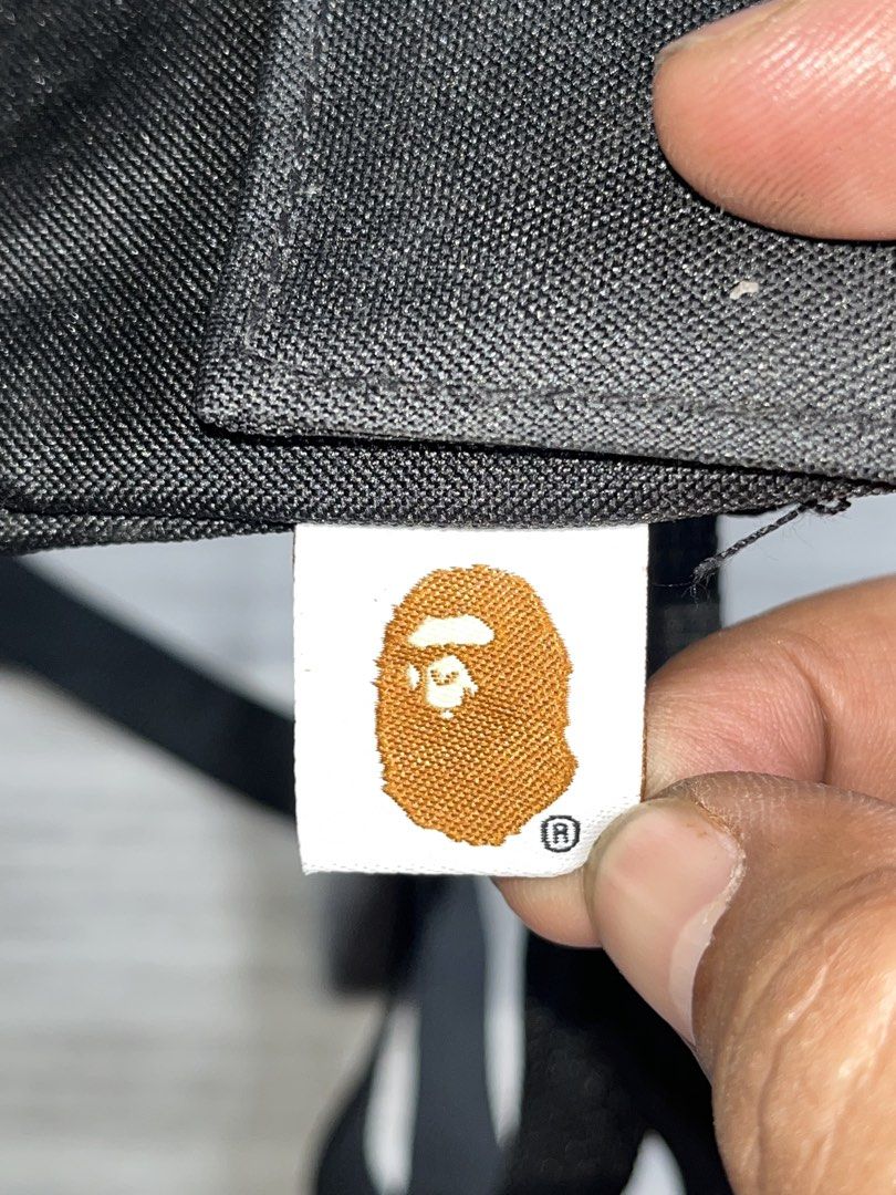 bape (Category: Luxury Bags & Wallets) located in Manila. Submitted by by_your_stuff (Listing ID 1457367834, Image 3). Description: bape sling bag in good condition 1999 pm for more info.