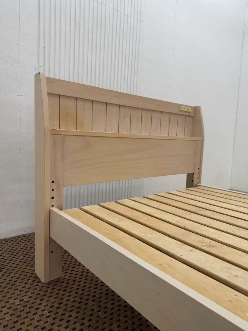 Bed frame single (Category: Bed Frames & Mattresses) located in Meycauayan. Submitted by marygracecasimiro (Listing ID 1457378463, Image 3). Description: Wooden Platform Single Bed Frame Price: 8,900 38 x 78 x 30.5/11 In good condition 💚.