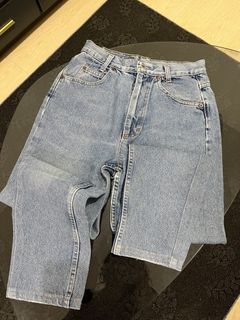 (Category: ) located in . Submitted by byebyestuff___ (Listing ID 1457426920, Image 1). Description: .