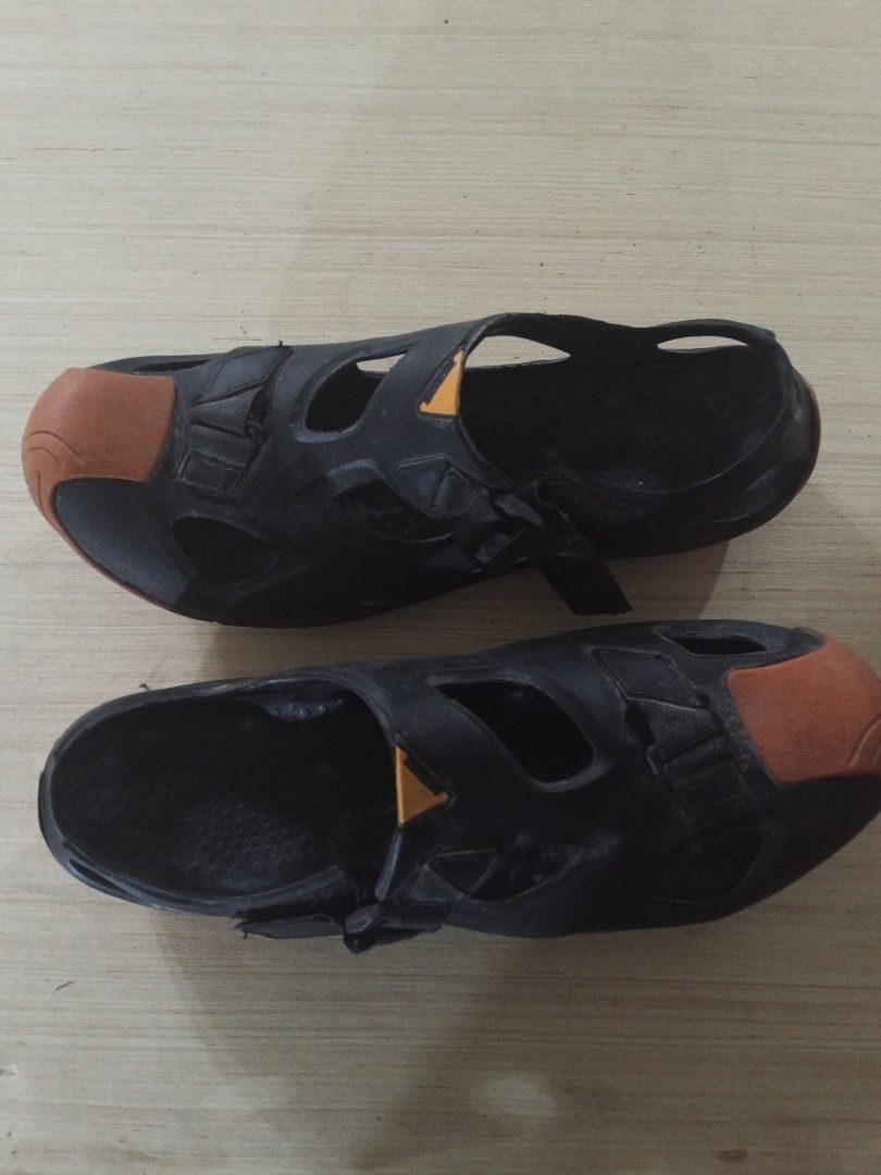 Black & Brown Outdoor Sandals (As-Is) (Category: Sandals) located in Bulacan. Submitted by danielstorm (Listing ID 1457508863, Image 2). Description: Black & Brown Outdoor Water Sandals / Strappy Shoes (As-Is) ​Price: PHP 90 Selling as is ​Terms and Shipping: ​Location: Sta Maria Bulacan Shipping: Lalamove ONLY (Buyer books and pays shipping fee) Payment: Cash, GCash, or Maya.