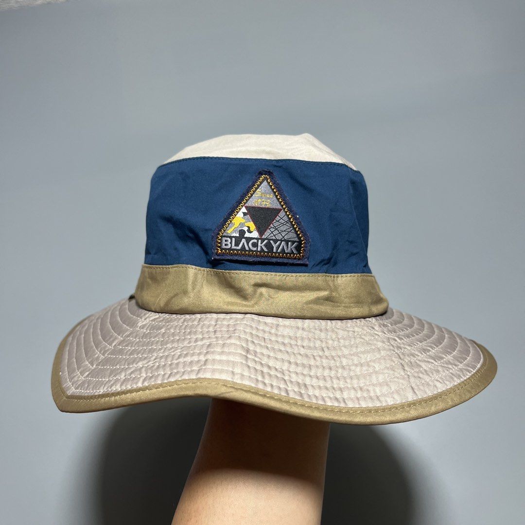 Black Yak outdoor bucket hat (Category: Caps & Hats) located in Bacolod City. Submitted by marmanj (Listing ID 1457404357, Image 1). Description: Black Yak outdoor bucket hat ♻️ •Original - Complete tags •Condition: Like new •Size: Small - Medium •triangular brand patch on the front •Color: Tan / Khaki / Blocked Blue •Color rate: 10/10 •No flaws 🔖Price: ₱750 📌Location: Bacolod City Negros Occidetal ‼️Disclaimer: We are not affiliated with the O