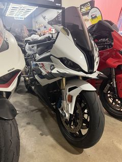 (Category: ) located in . Submitted by orizonmotorcycles (Listing ID 1457372357, Image 1). Description: .