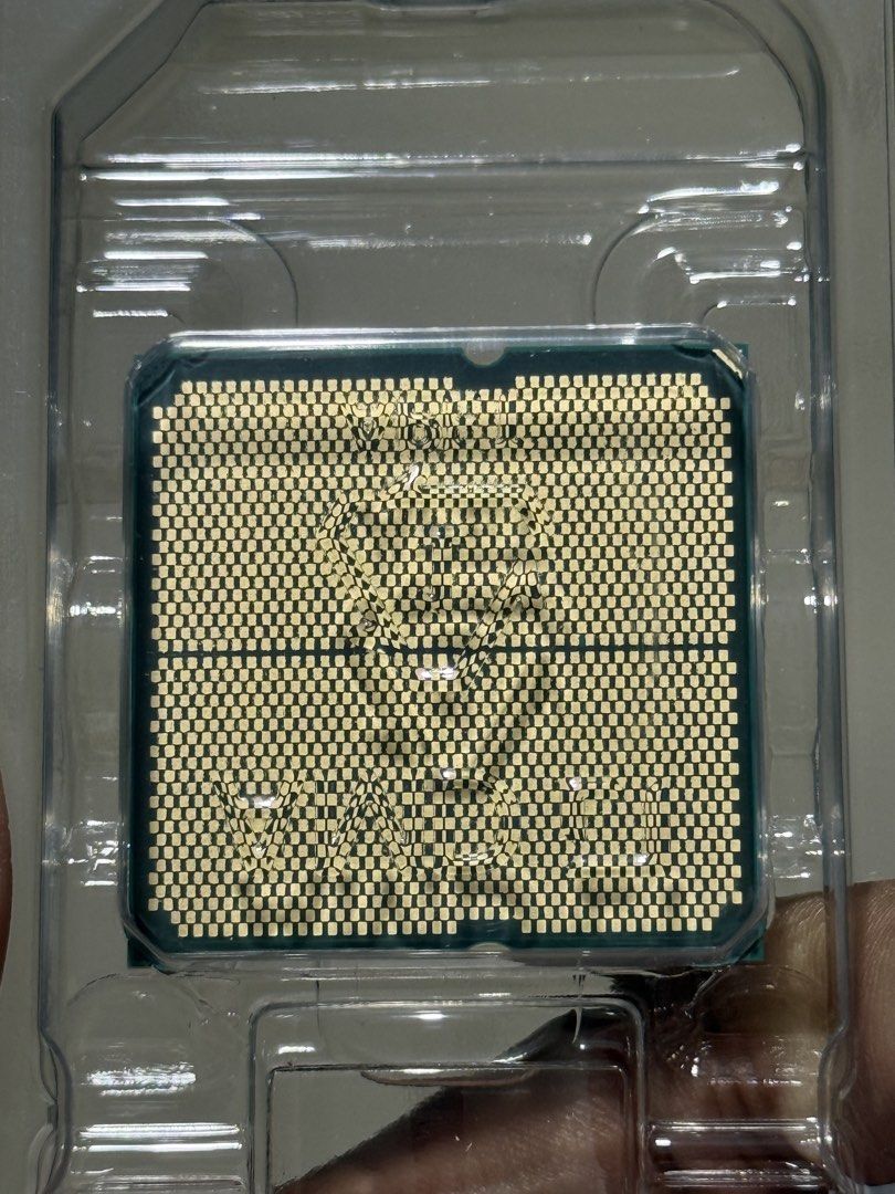 BNEW AMD RYZEN 7 7800X3D AM5 Processor (Category: Computer Parts) located in Quezon City. Submitted by senmaxxing (Listing ID 1457349780, Image 3). Description: BNEW - Opened box para ma check yung processor Price: 18500 Only - lowballers will be ignored AMD RYZEN 7 7800X3D AM5 PROCESSOR 7 Days Personal Warranty Pwede i-test dala lang mobo & ddr5 ram Cubao Quezon City Location 📍 Pick up or Delivery Will do! Meet ups - LRT/MRT Cubao Station Gatew